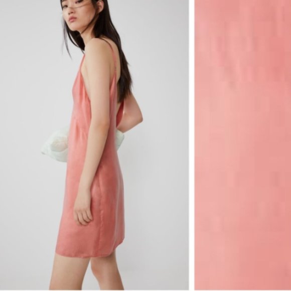 Zara Chic Relaxed Fit Halter Drape Mini Dress Size Medium - Picture 13 of 15